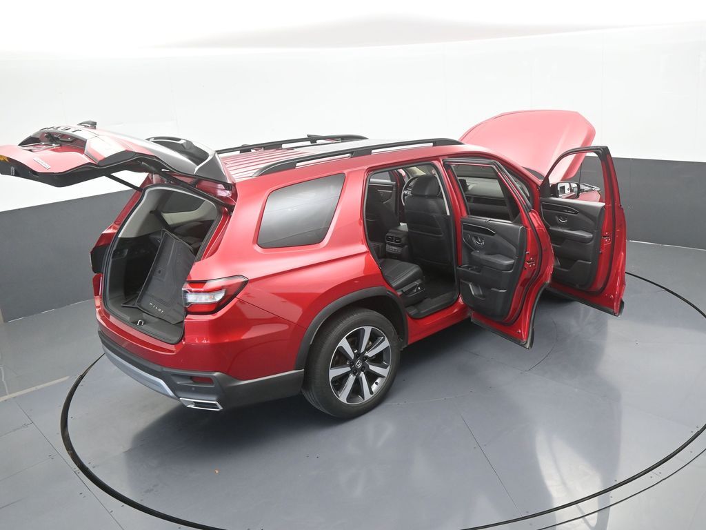Used 2024 Radiant Red Metallic II Honda Touring image 77