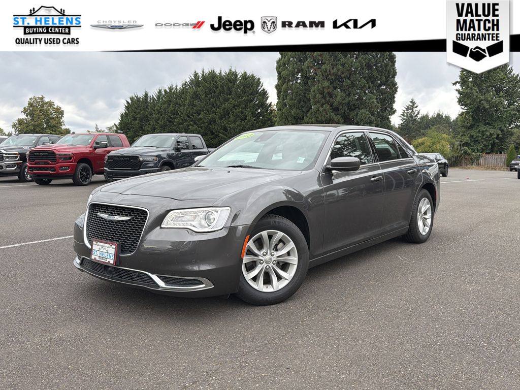 2023 Chrysler 300 Touring