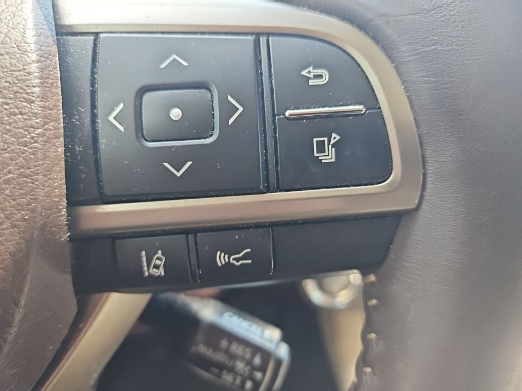 Used 2017 Red Lexus 350 image 22