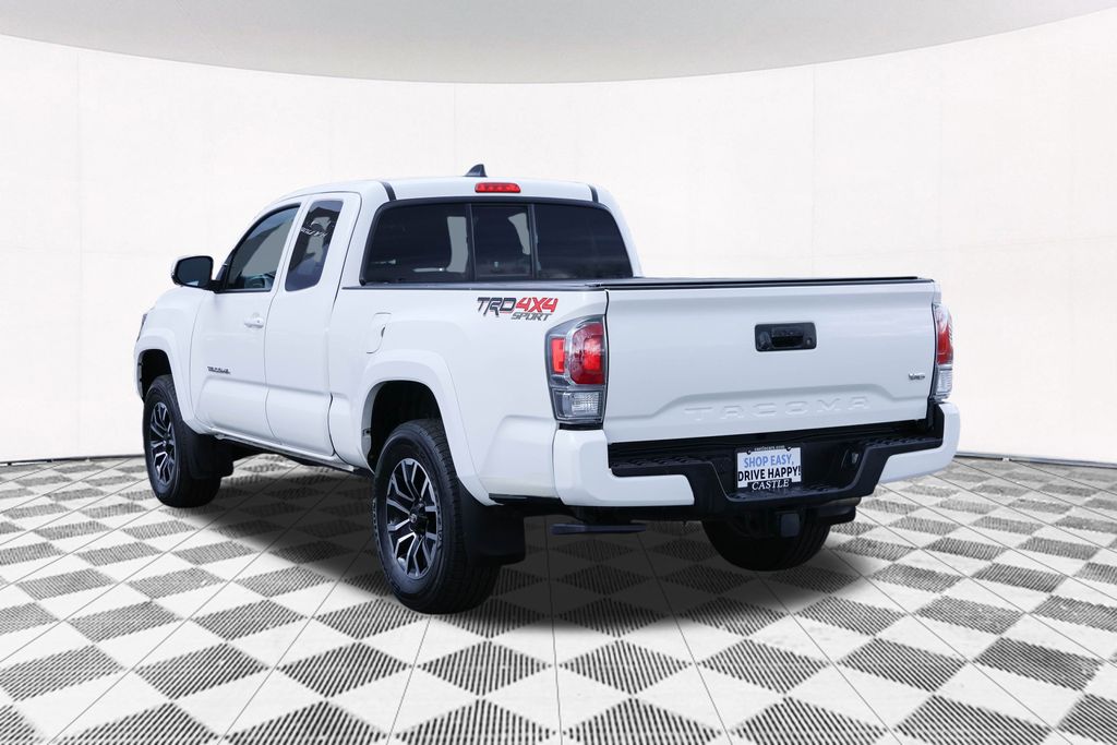 2021 Toyota Tacoma TRD Sport 11