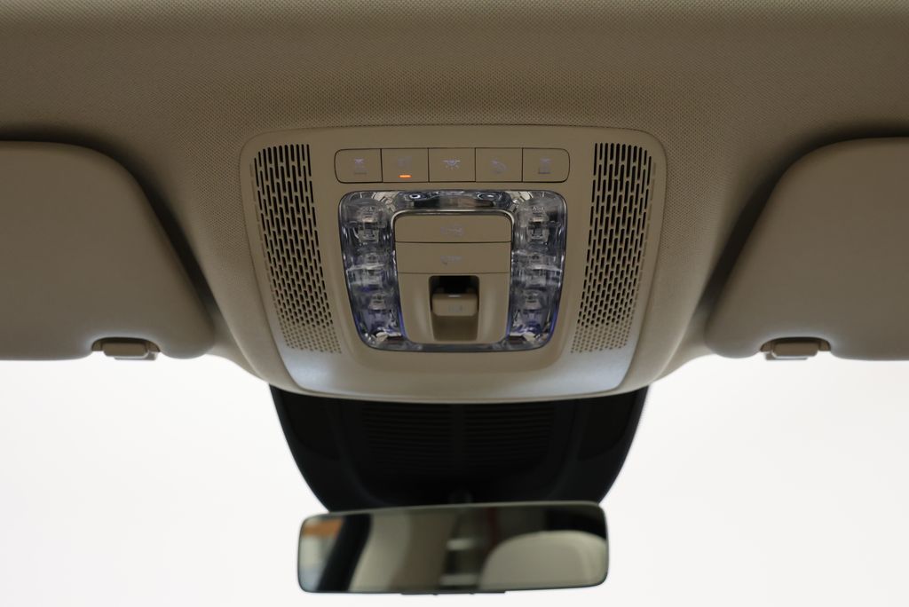 Thumbnail: 2026 Mercedes-Benz GLE - 16