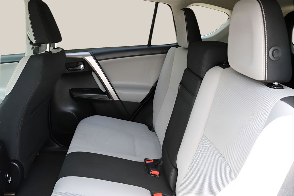 Used Car 2017 Toyota Rav4 Hybrid  Xle For Sale Under $25,000 In Austin, Texas