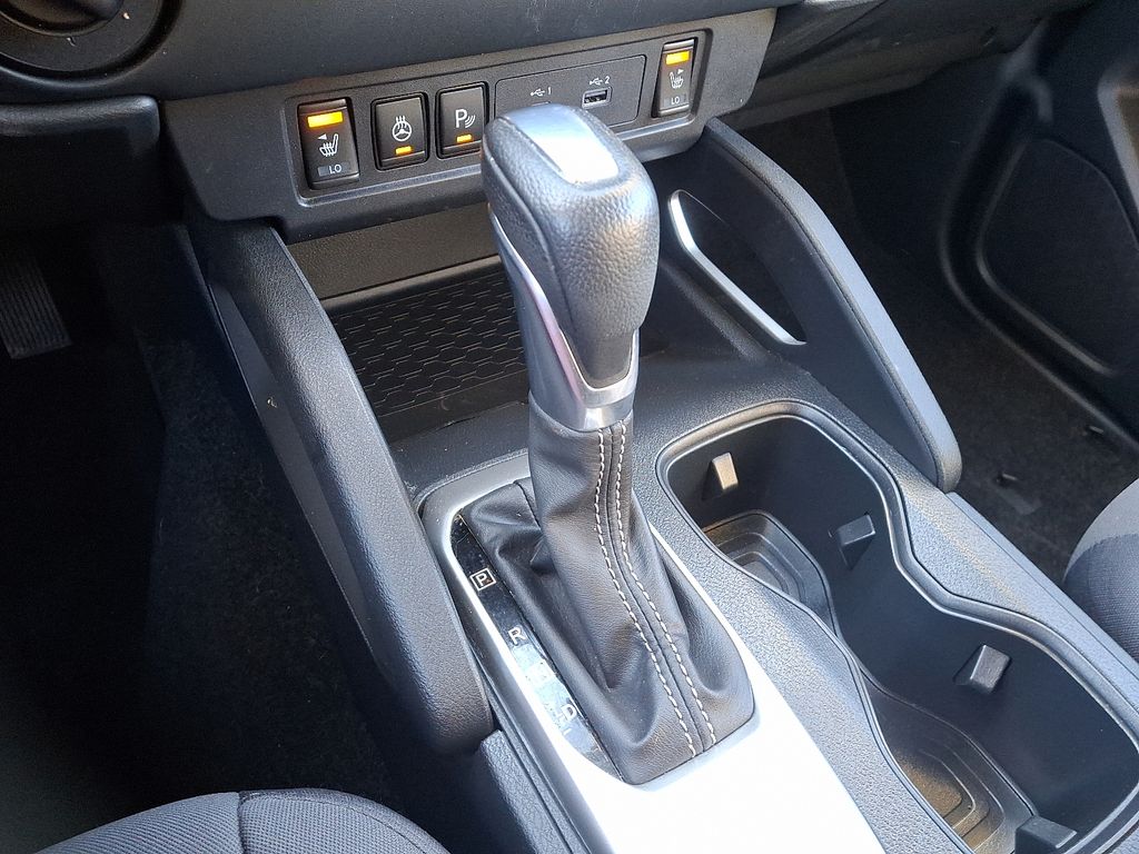 2022 Nissan Frontier SV 15