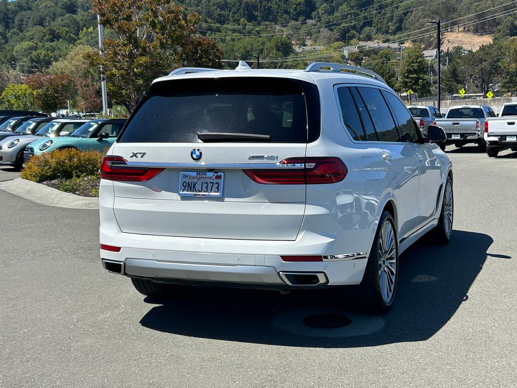 Thumbnail: 2021 BMW X7 - 5