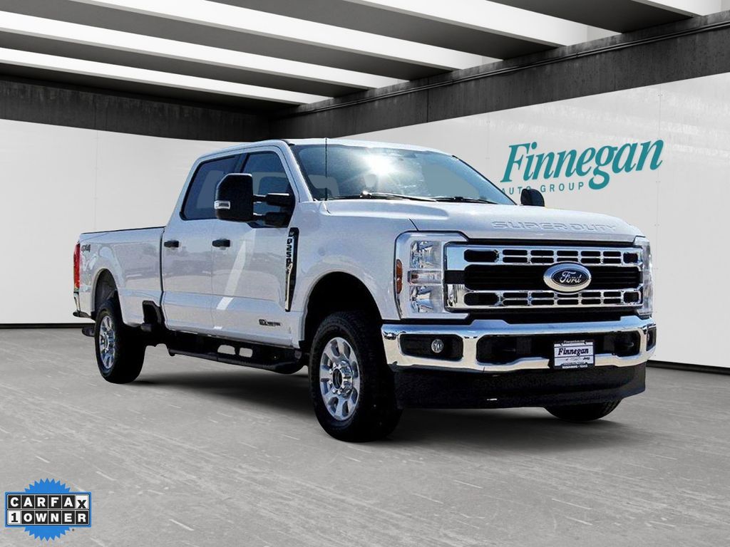 Oxford White 2024 Ford F-250 Super Duty XLT SuperCab 4WD Pickup Truck Four-Wheel Drive Automatic
