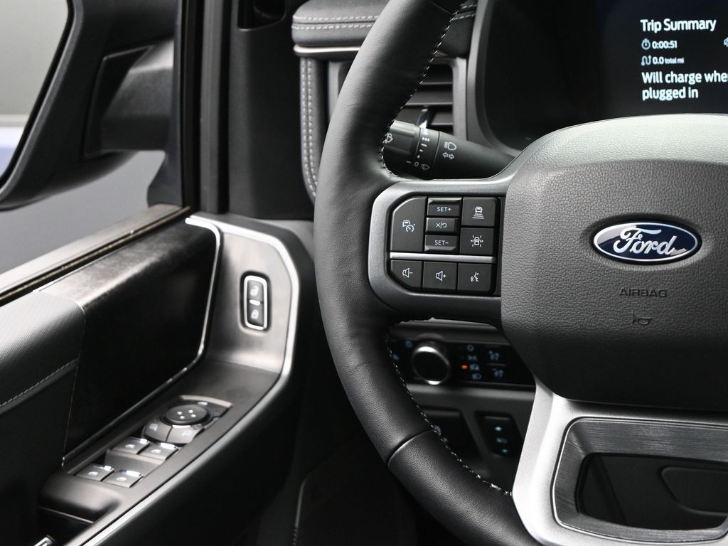 2024 Ford F-150 Lightning Flash