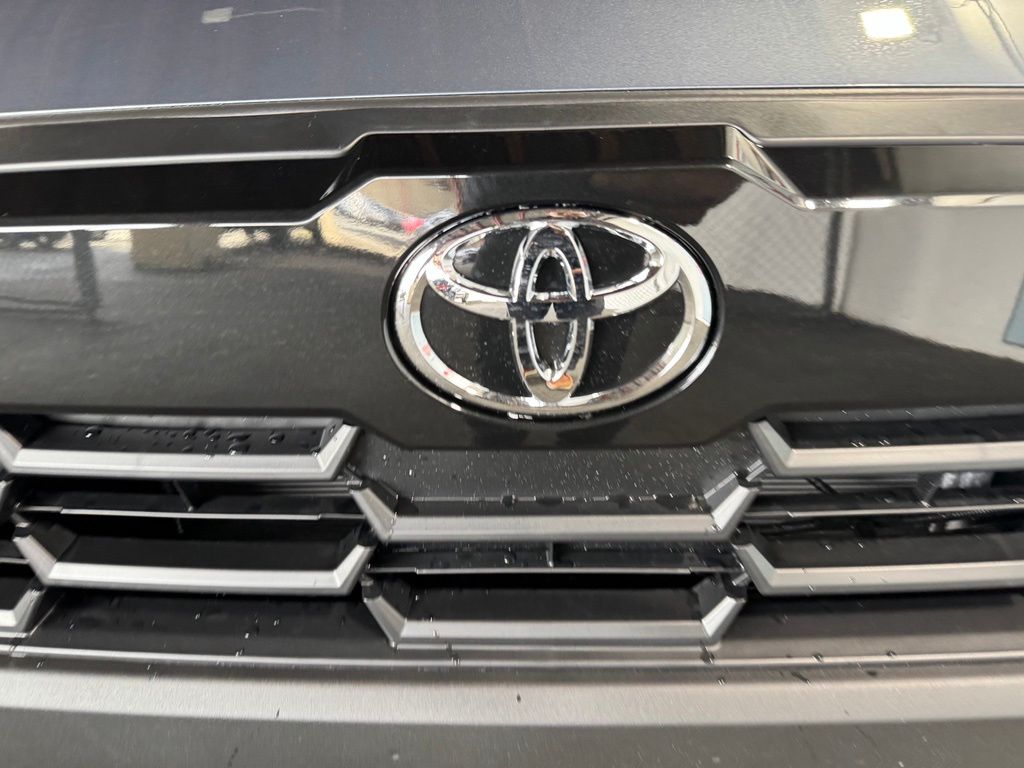 Thumbnail: 2026 Toyota Corolla Cross - 12