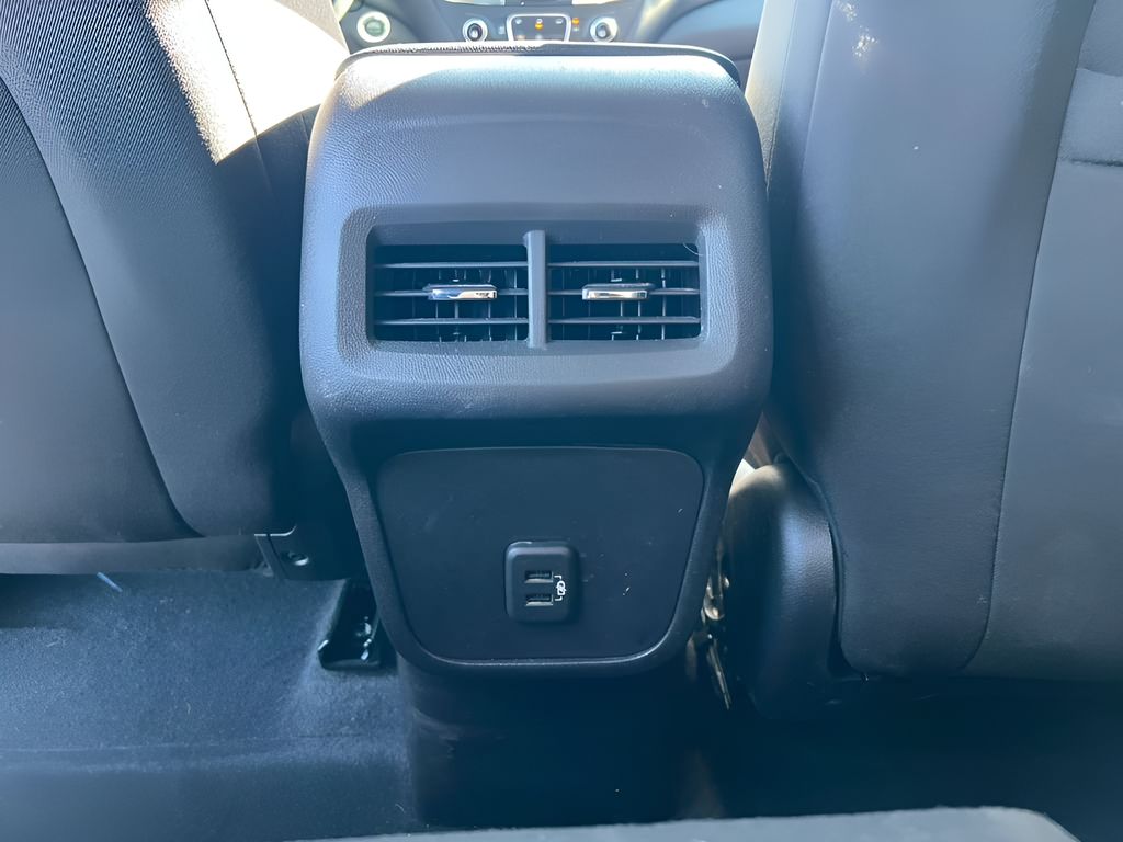 Used 2024 Chevrolet Equinox SUV