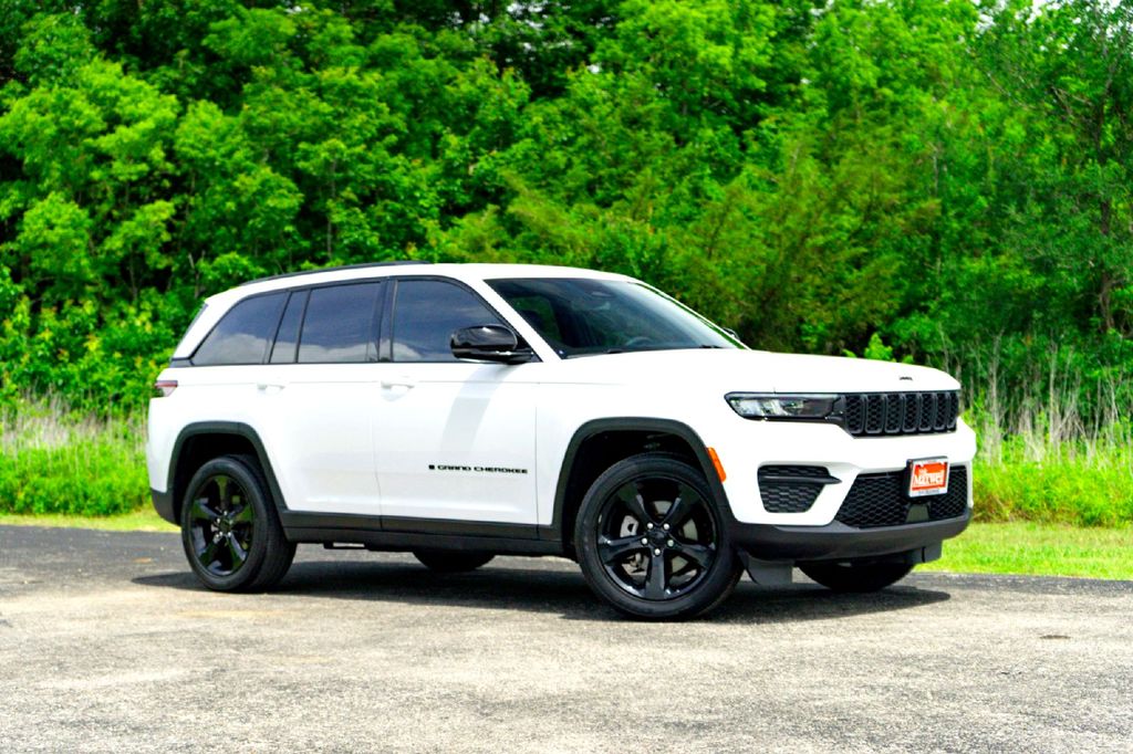 2023 Jeep Grand Cherokee Altitude X 4WD