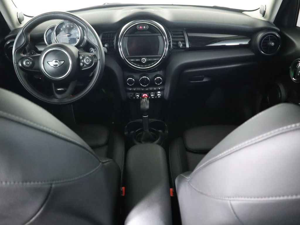 Thumbnail: 2019 MINI Cooper - 13