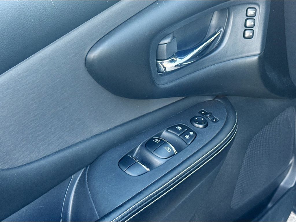 2020 Nissan Murano SL Black at AutoSavvy Houston Northwest