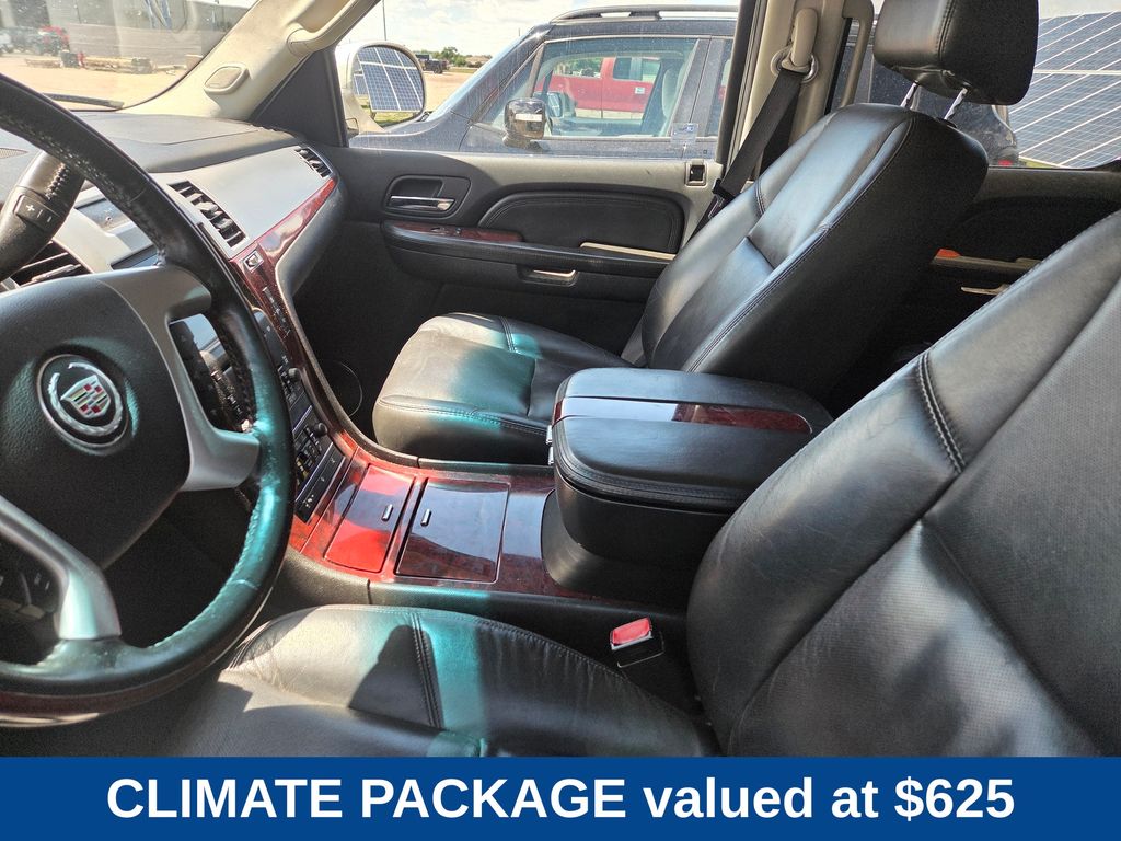 2007 Cadillac Escalade ESV Standard