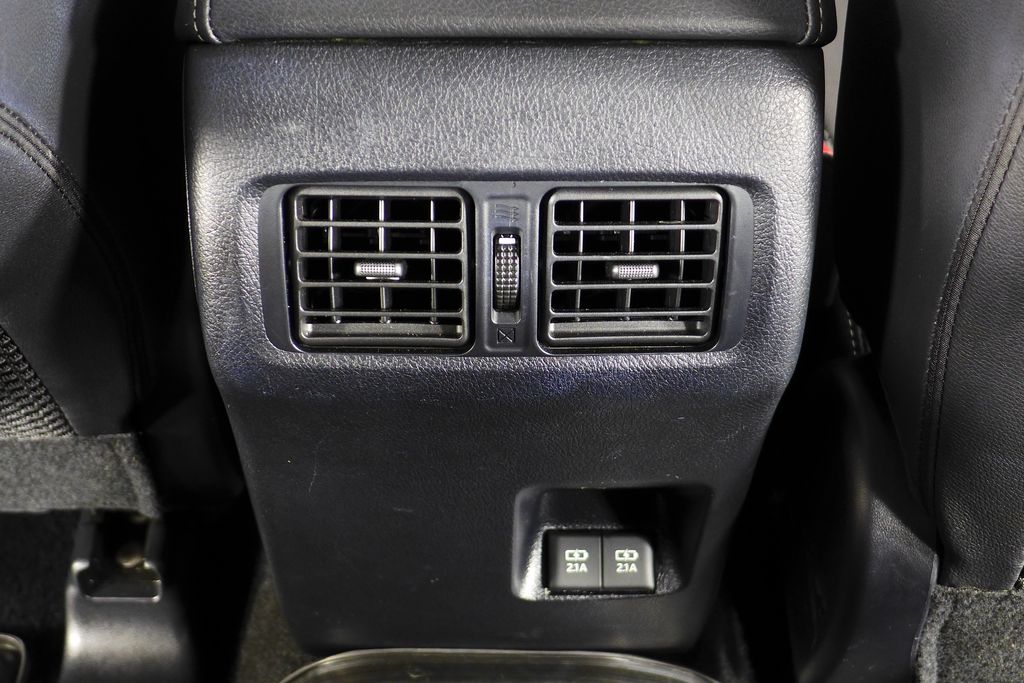 2022 Toyota 4Runner SR5 24
