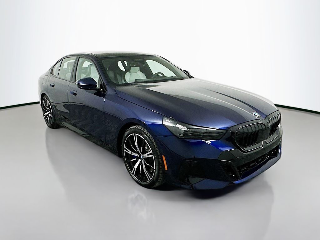Thumbnail: 2026 BMW 5 Series - 3