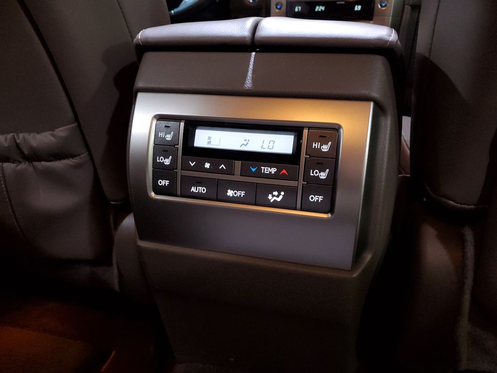 2018 Lexus GX 460 Luxury 24