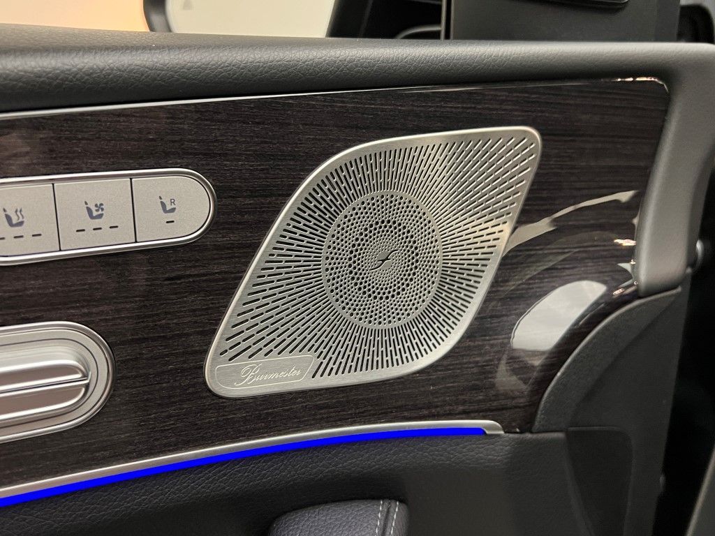 Thumbnail: 2022 Mercedes-Benz GLS - 28