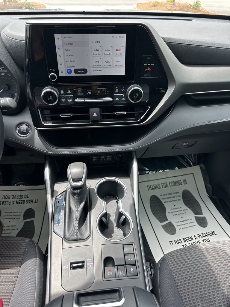 2023 Celestial Silver Metallic Toyota Highlander LE FWD SUV