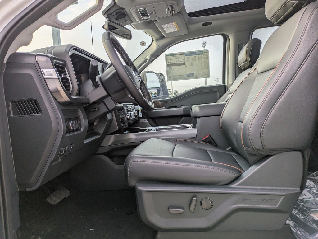 2025 Ford F-250 LARIAT