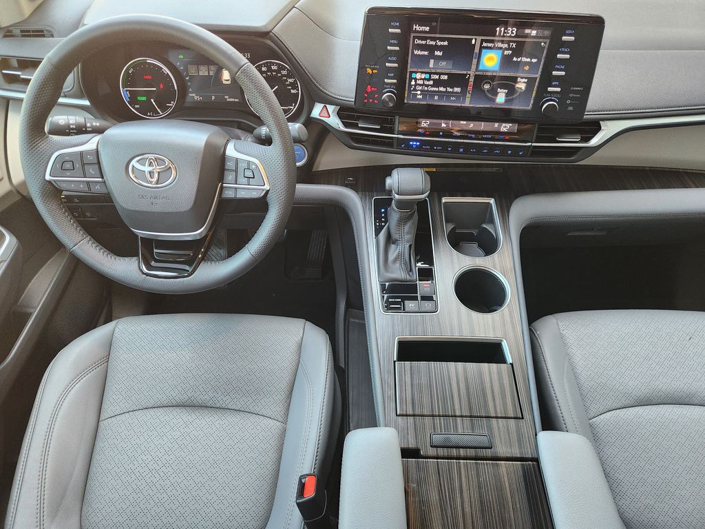 2022 Toyota Sienna Limited Beige at Community Toyota