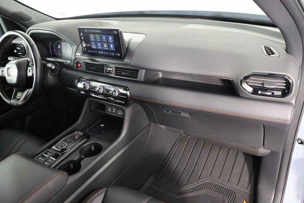 Thumbnail: 2023 Honda Pilot - 9