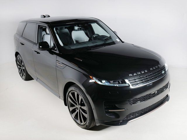 New 2027 Black Land Rover Dynamic SE image 28