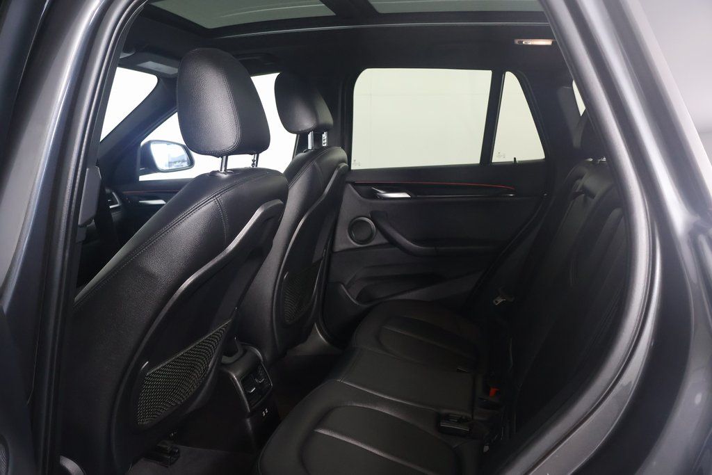 Thumbnail: 2021 BMW X1 - 11