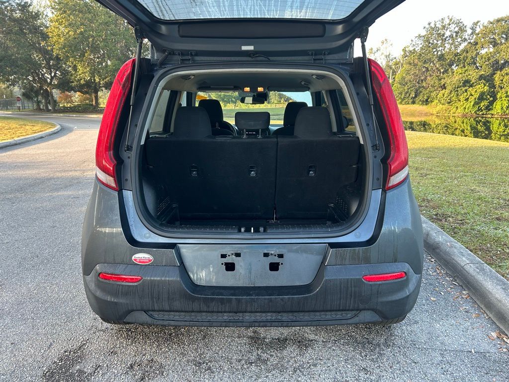 Thumbnail: 2022 Kia Soul - 10