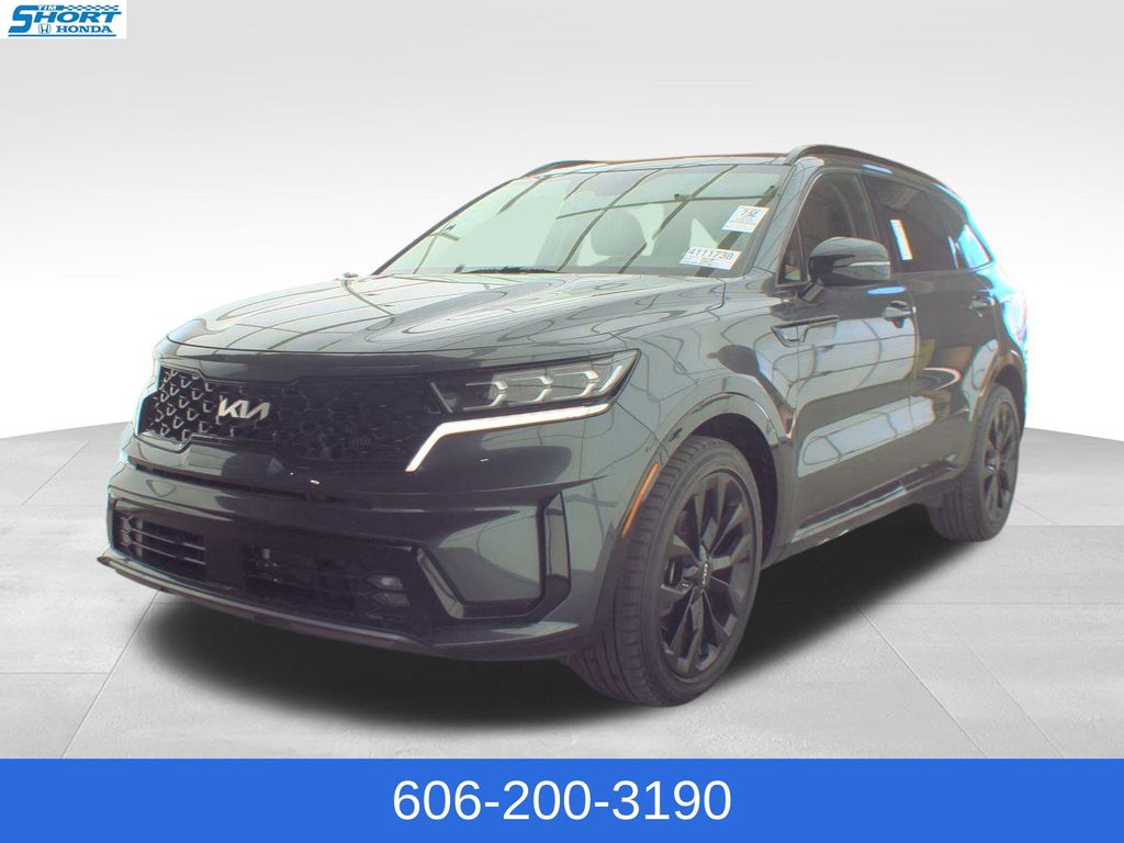 Gravity Gray 2022 Kia Sorento SUV / Crossover Front-Wheel Drive 8-Speed Dual Clutch