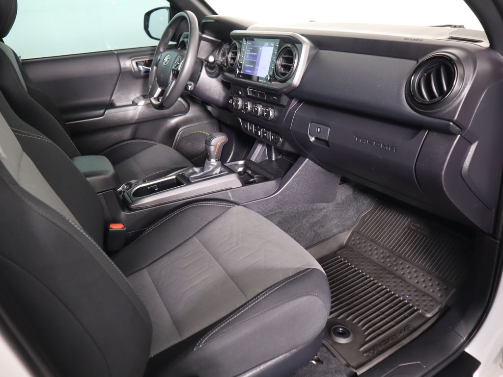 Thumbnail: 2023 Toyota Tacoma - 18