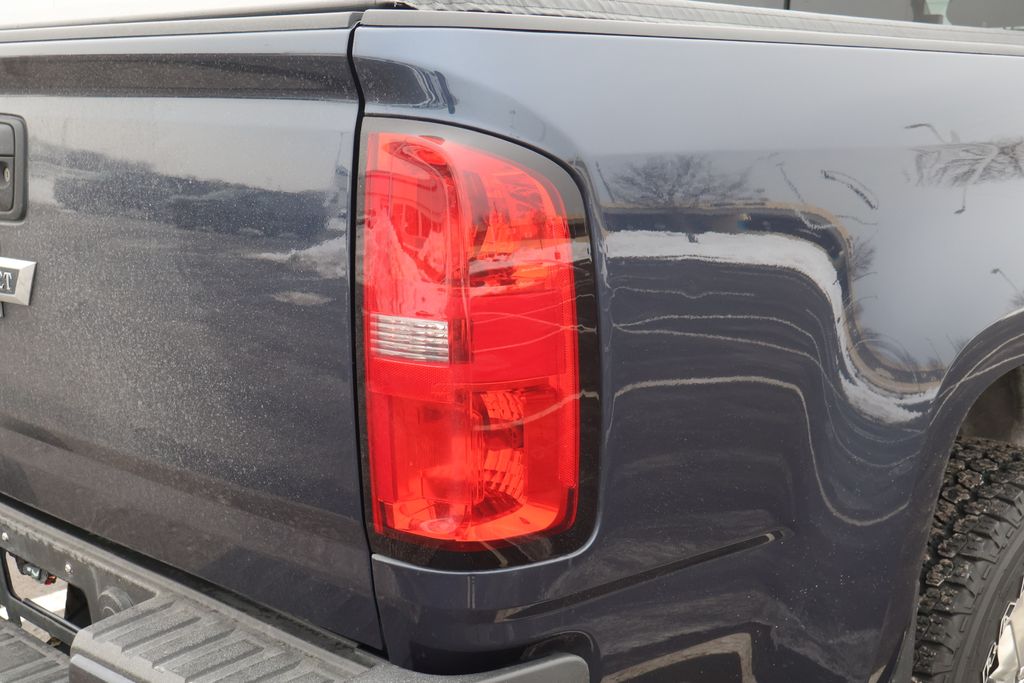 Thumbnail: 2018 Chevrolet Colorado - 9