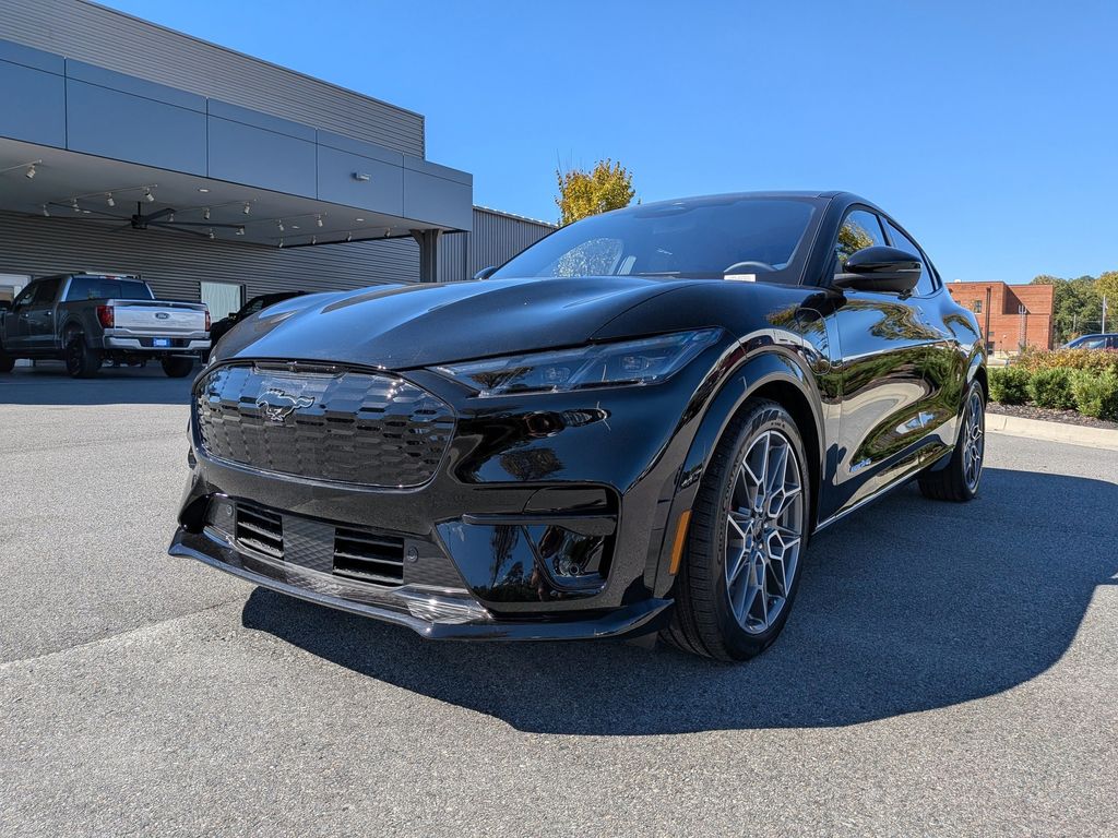 2025 Ford Mustang Mach-E GT