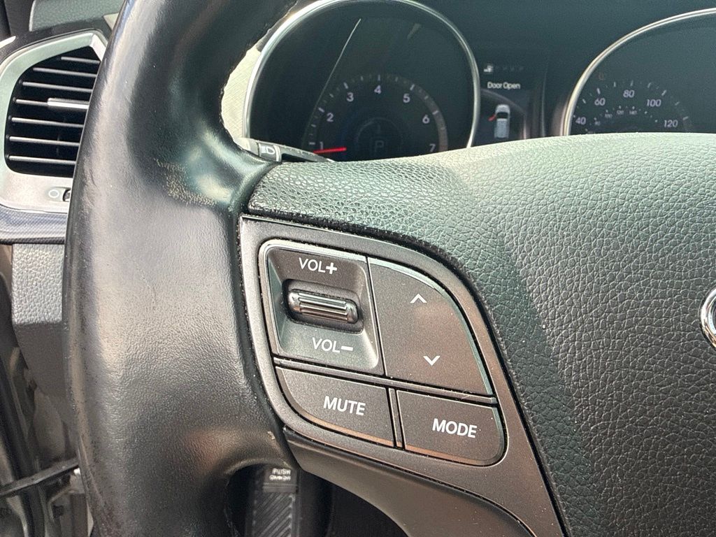 Used 2015 Gray Hyundai Limited image 26