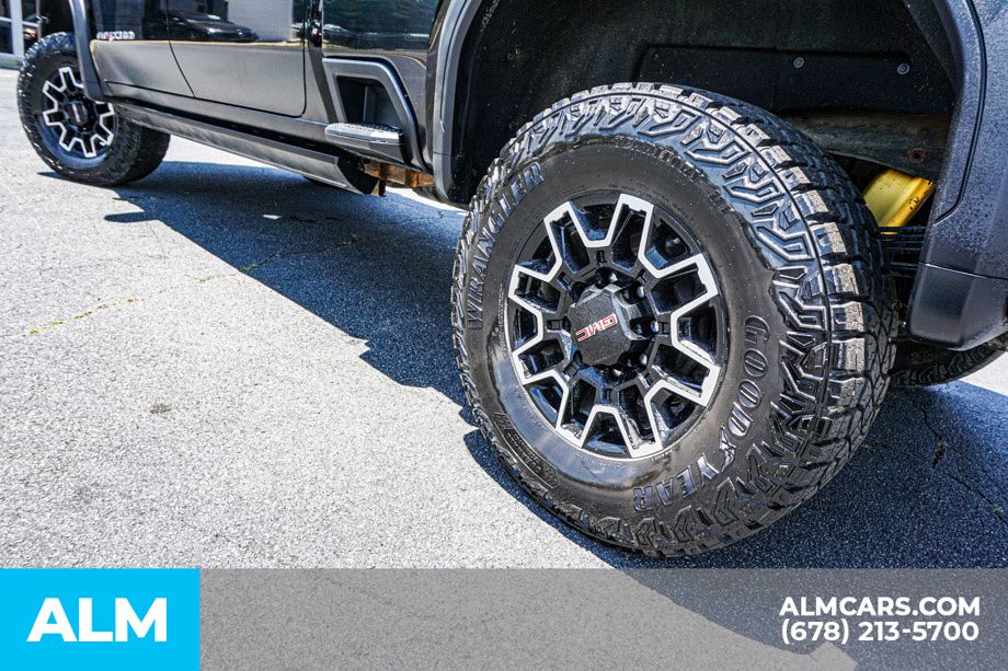 Used 2024 Black GMC AT4X image 16