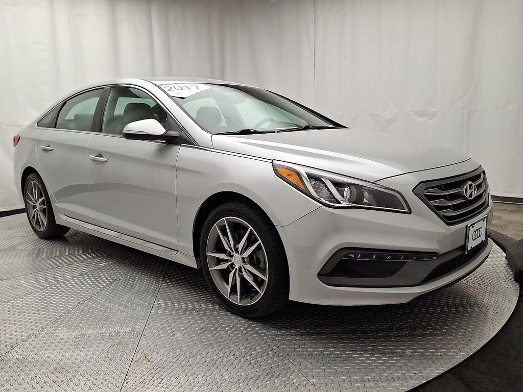 2017 Hyundai Sonata Sport 3