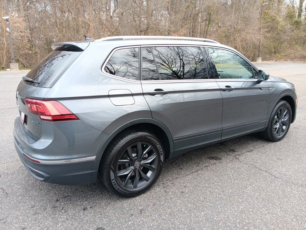 2024 Volkswagen Tiguan 2.0T SE 5