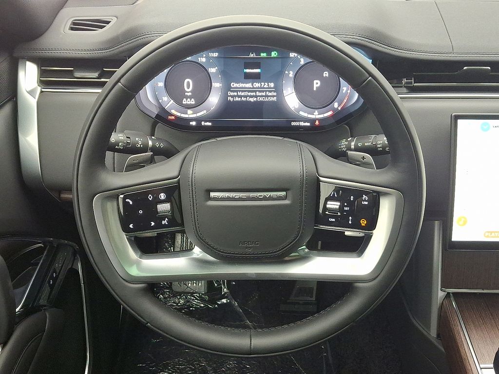 Thumbnail: 2026 Land Rover Range Rover - 17