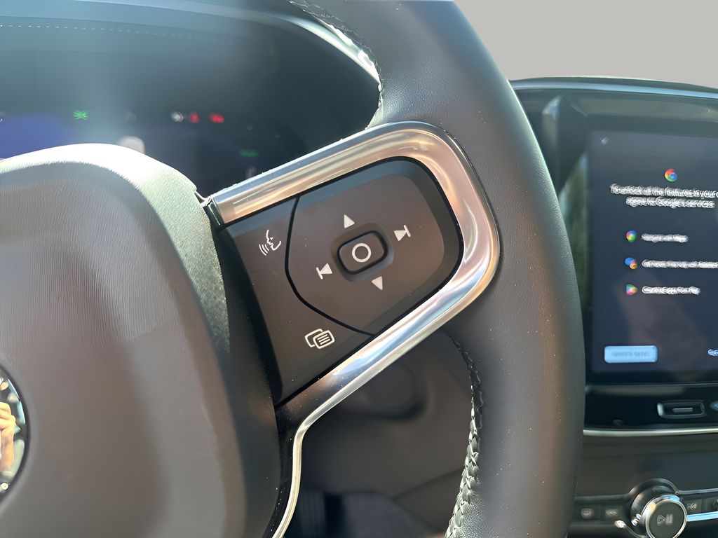 Used Car 2023 Volvo Xc40 Recharge Pure Electric  Ultimate For Sale Under $35,000 In Austin, Texas