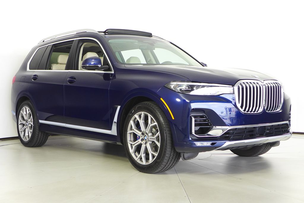 Thumbnail: 2021 BMW X7 - 4