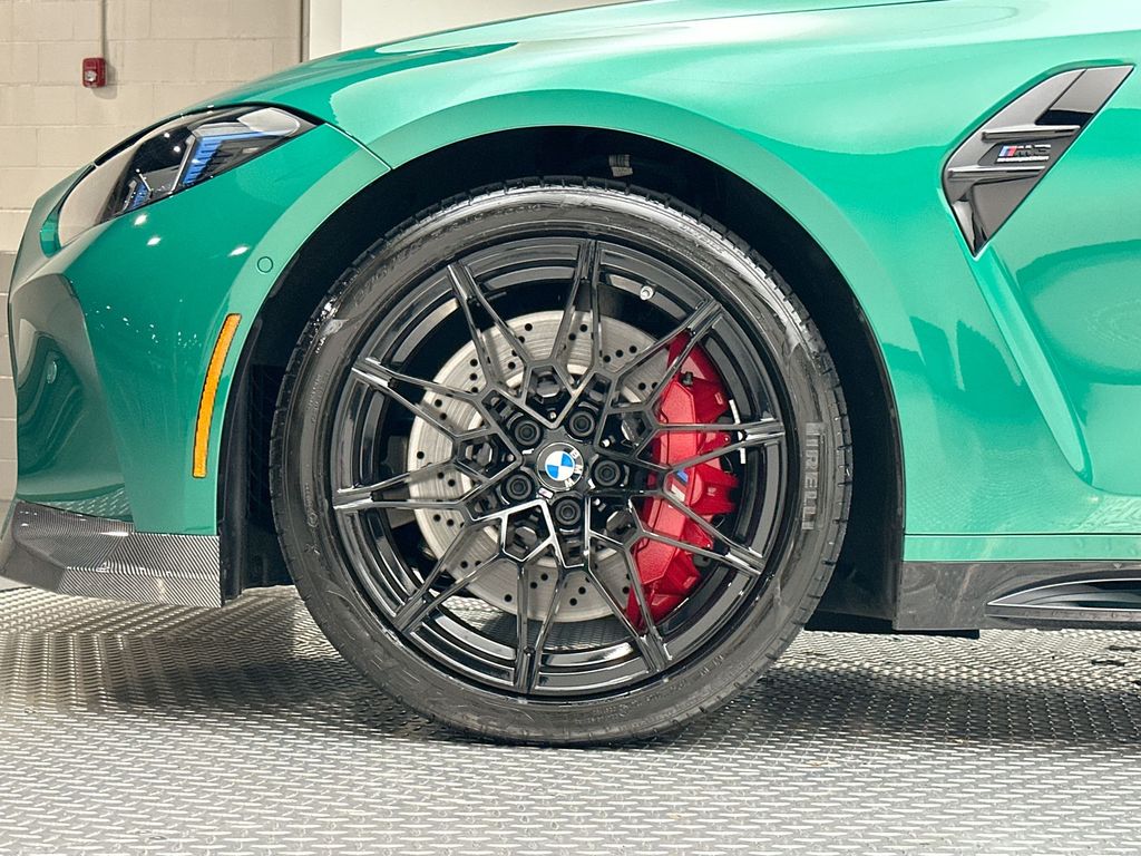 Thumbnail: 2025 BMW M3 - 17