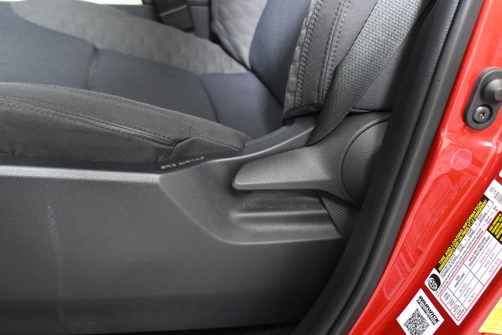 Thumbnail: 2022 Toyota Tundra - 32