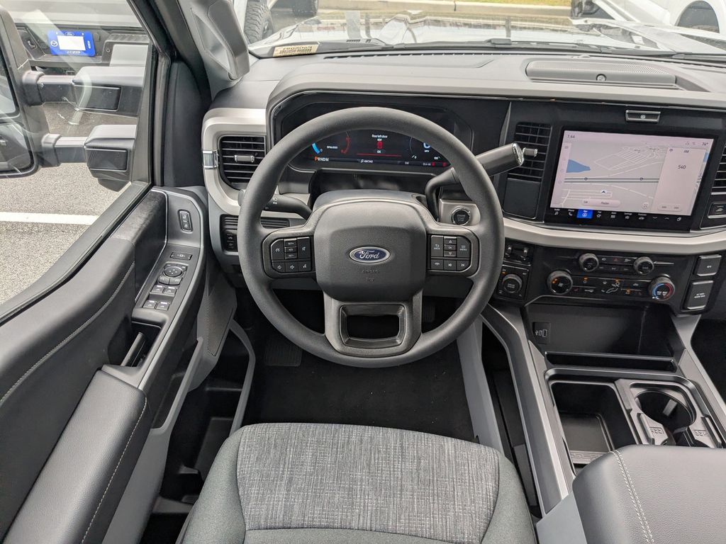 2026 Ford F-250 Super Duty XLT