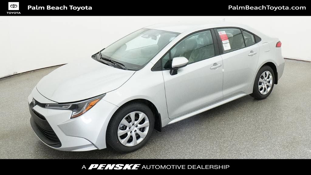 2026 Toyota Corolla LE CVT's photo