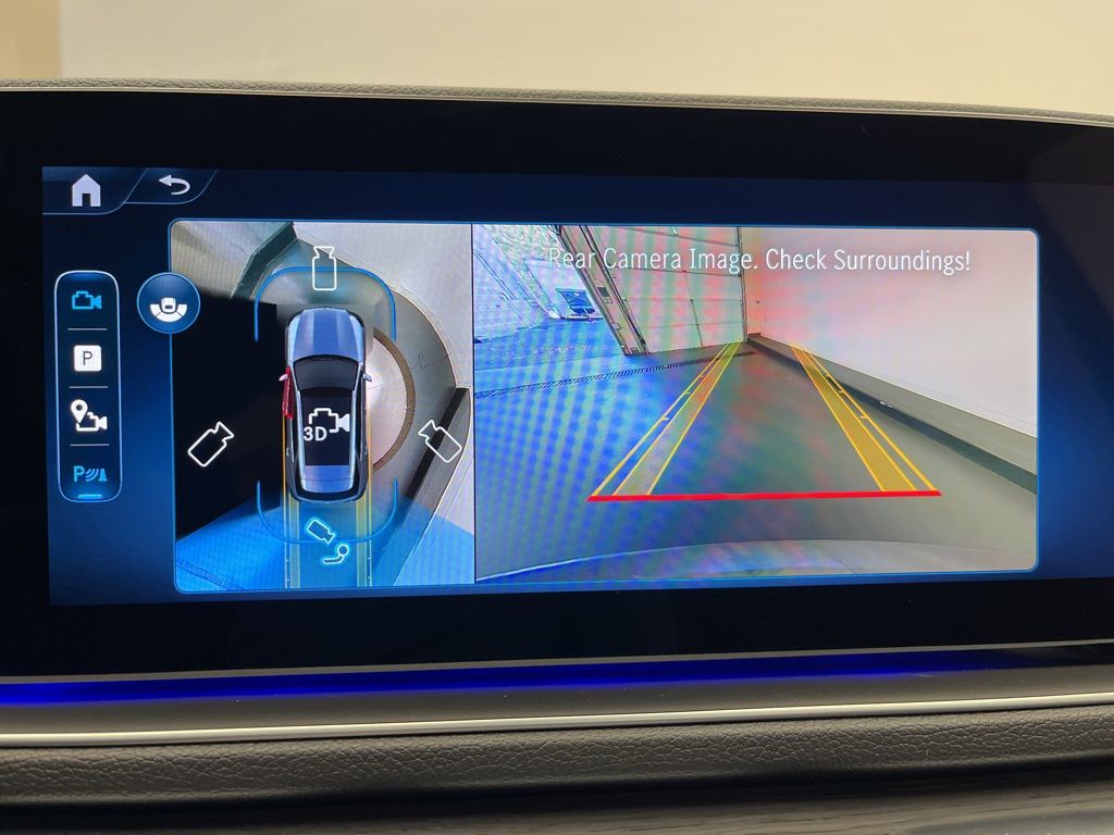 Thumbnail: 2026 Mercedes-Benz GLE - 19