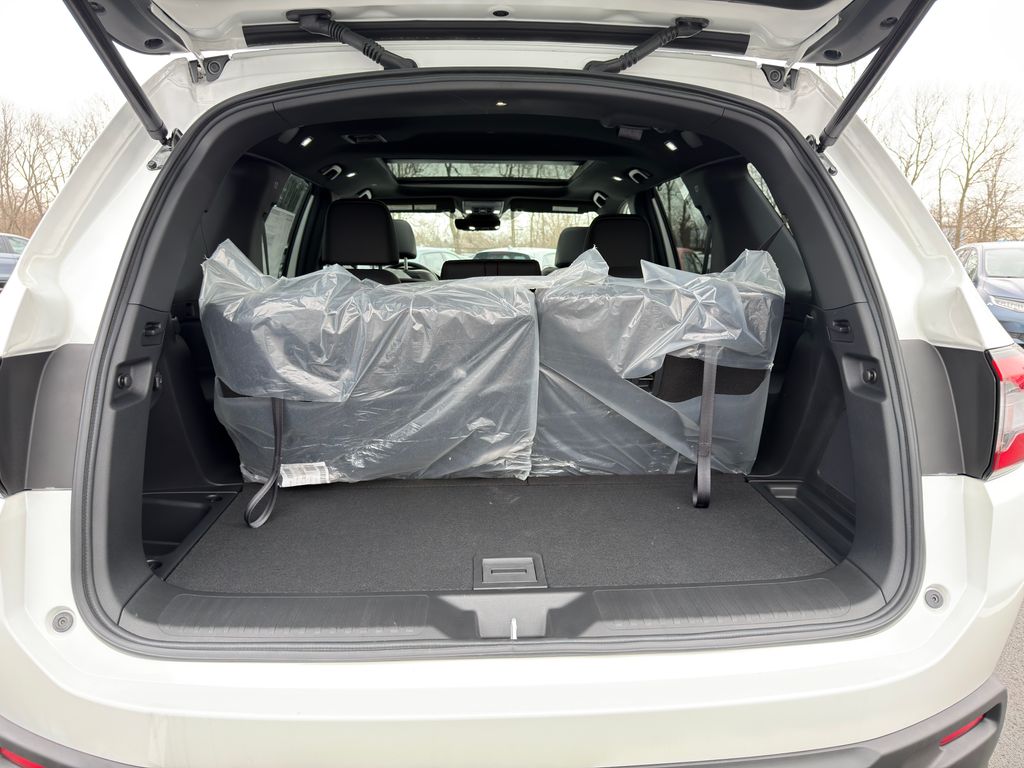 Thumbnail: 2026 Honda Pilot - 23