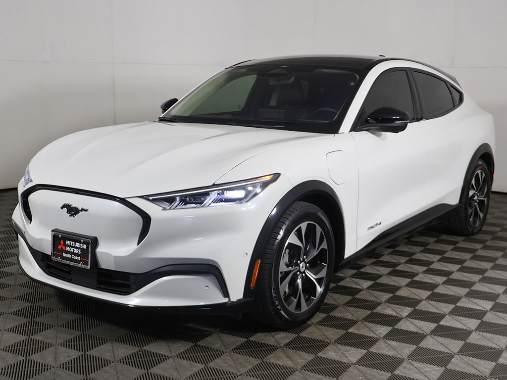 Used 2023 White Ford Premium image 10