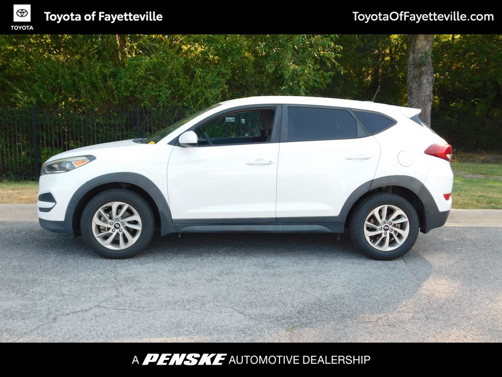 Thumbnail: 2016 Hyundai Tucson - 2