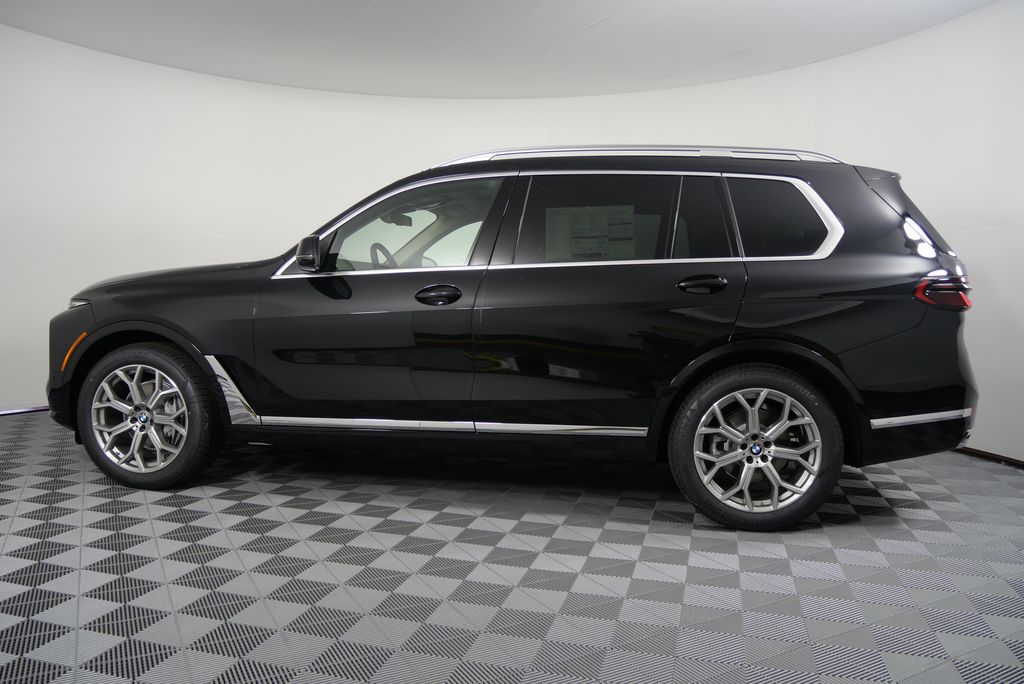 2025 BMW X7 xDrive40i 7