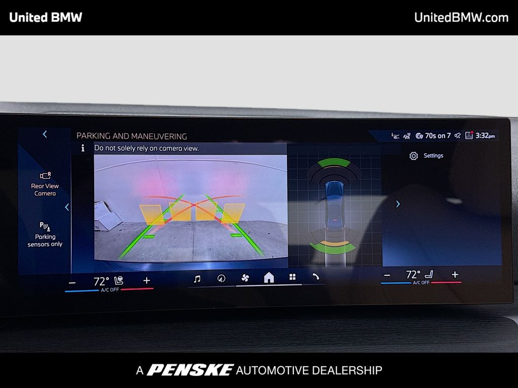 Thumbnail: 2026 BMW 3 Series - 9