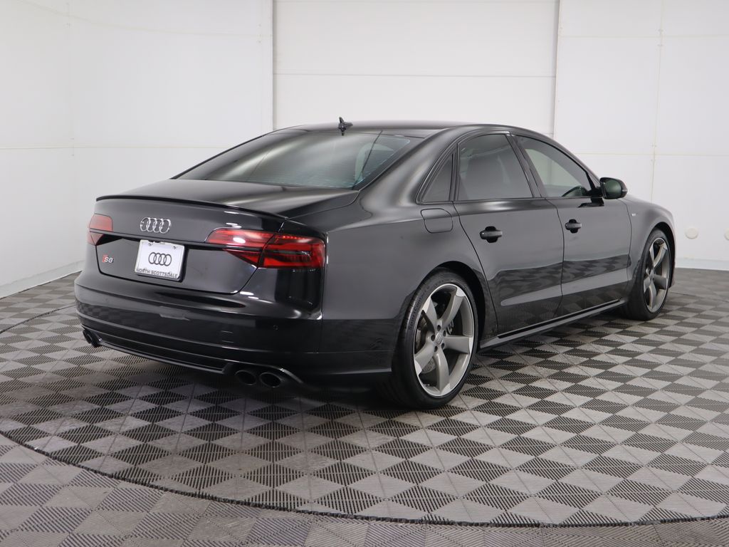 2016 Audi S8 4.0T 5