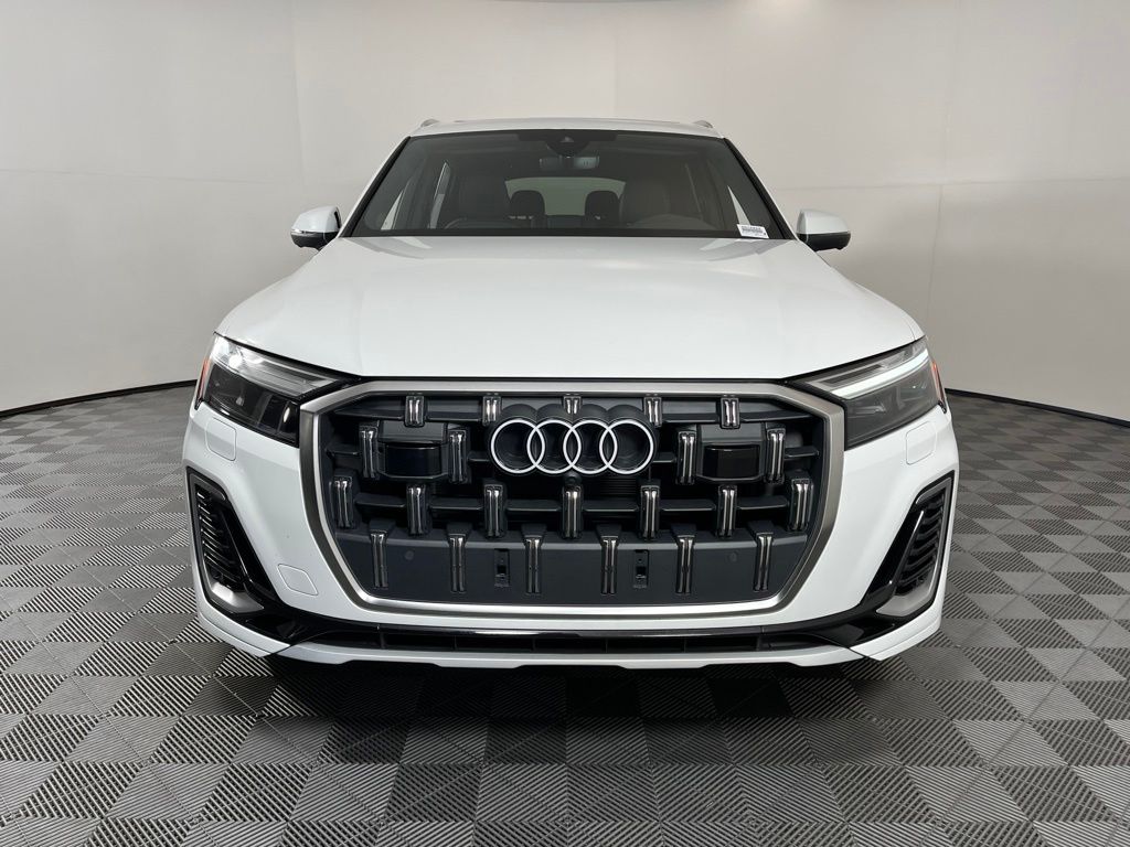 Thumbnail: 2025 Audi Q7 - 7
